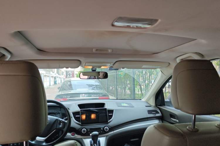 Used Honda CR-V 2013 2.4L two-wheel drive luxury version Headliner