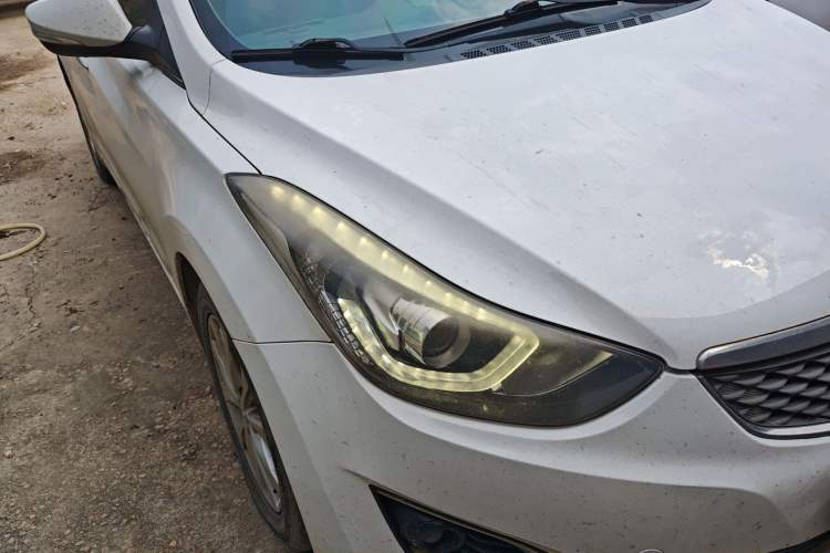 Used Hyundai Elantra (5th Generation / Langdong) 2016 1.6L Automatic Prestige Model Right Front Headlight