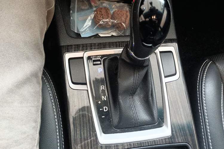 Used Hyundai Mistra 2016 1.6T Automatic Flagship TOP Model
