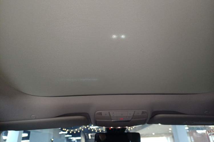 Used Mercedes-Benz E-Class 2022 Second Facelift E 300 L Luxury Edition