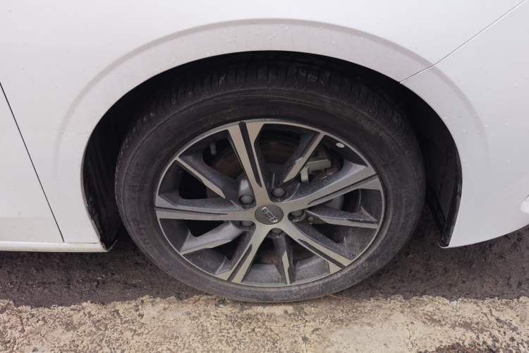 Used Geely Auto Emgrand 2022 4th Generation 1.5L CVT Luxury Model
