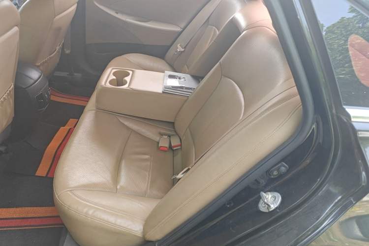 Used Hyundai Sonata 2013 2.0L Automatic Luxury Edition