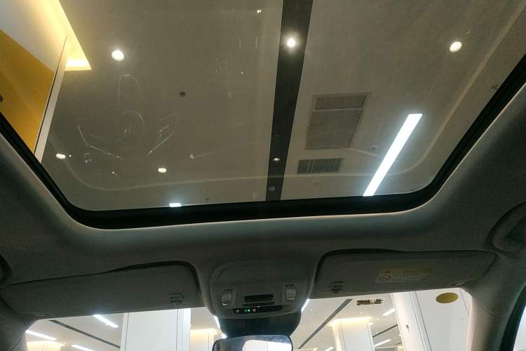 Used Buick Envision 2025 25T Entry-Grade Platinum Edition