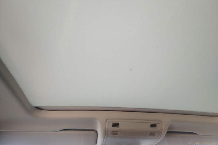 Used Volkswagen Tayron 2019 330TSI Two-Wheel Drive Luxury Model China VI Standard