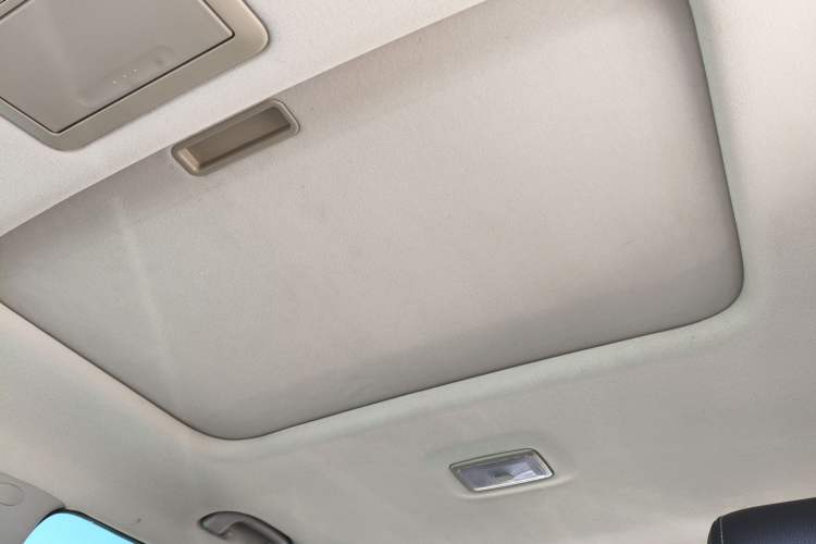 Used Chevrolet Captiva 2017 2.4L Two-Wheel Drive Luxury Edition 7 Seats