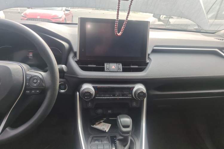 Used Toyota RAV4 2021 2.0L CVT Two-Wheel Drive Fashion Edition
