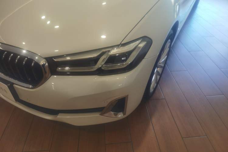 Used BMW 5 Series 2021 525Li Luxury Package
