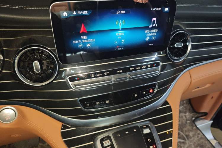 Used Mercedes-Benz V-Class 