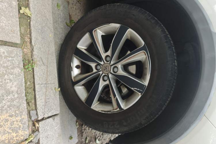 Used BYD Yuan 2017 1.5L Automatic Cool & Stylish Model
