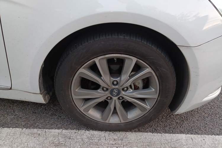 Used Hyundai Sonata 2014 2.0L Automatic Luxury Edition