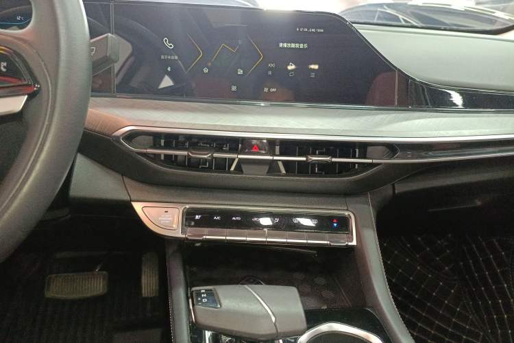 Used Changan Eado 2023 Changan Edition PLUS Blue Whale NE 1.4T GDI DCT Prestige Version