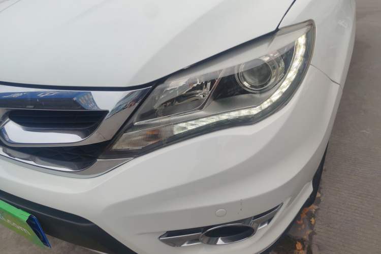 Used BYD S7 2015 2.0T Upgraded Automatic Luxury Version