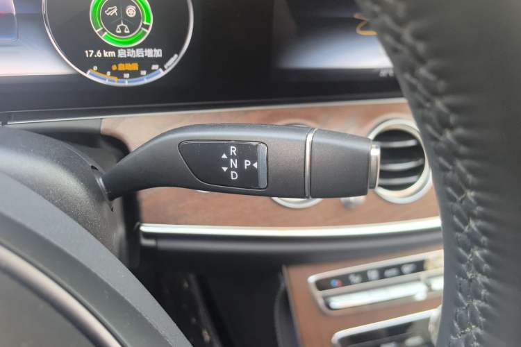 Used Mercedes-Benz E-Class 2018 Facelifted E 300 L Stylish Version
