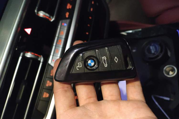 Used BMW X4 2022 xDrive 30i M Sport Package Vehicle Key