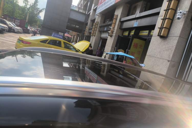 Used Mercedes-Benz GLC 2020 GLC 300 L 4MATIC Luxury Model Roof