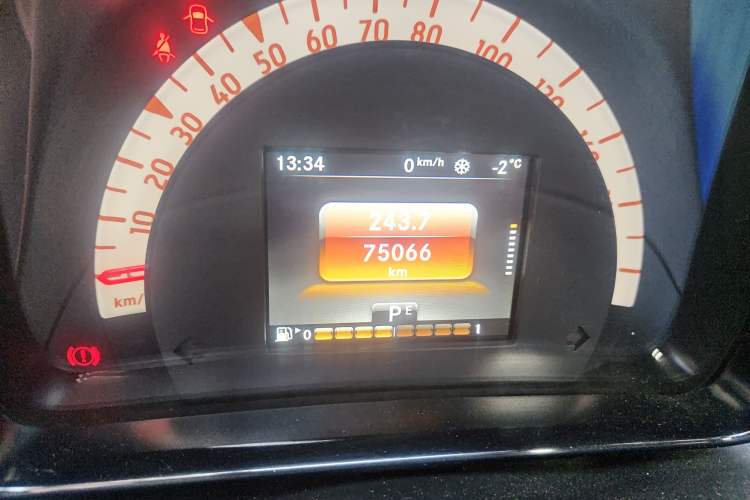 Used smart forfour 2016 1.0L 52 kW Passion Edition