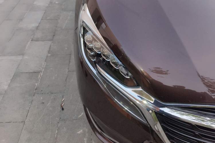 Used Buick GL8 2021 ES Landtrek 653T Comfort Edition Right Front Headlight