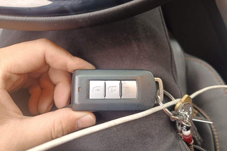 Used Mitsubishi Eclipse Cross 2019 1.5T CVT Two-Wheel Drive Dream Edition China VI Standard