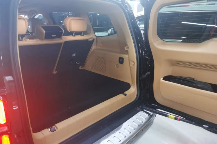 Used Tank 500 New Energy 2024 Hi4-T Trunk