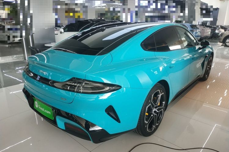 Used Xiaomi Auto SU7 2024 Rear-Drive Long-Range Intelligent Driving Version
