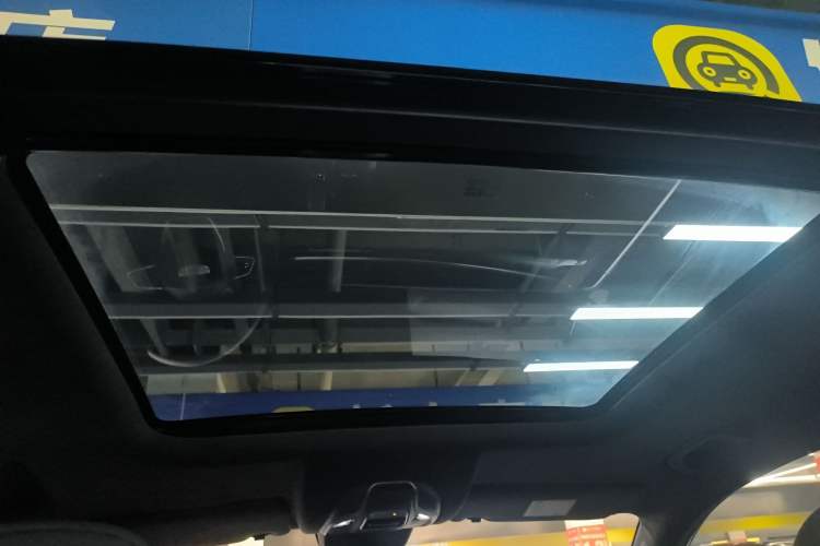 Used Geely Auto Haoyue L 2025 2.0T DCT Luxury Edition
