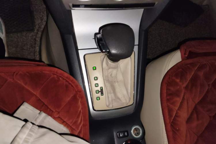 Used Skoda Octavia 2007 2.0L Automatic Exquisite Edition
