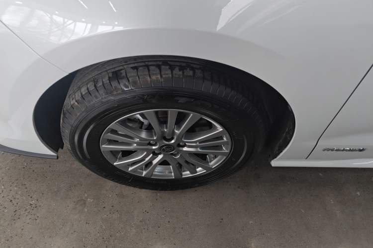 Used Toyota SIENNA 2023 2.5L Hybrid Comfort Edition