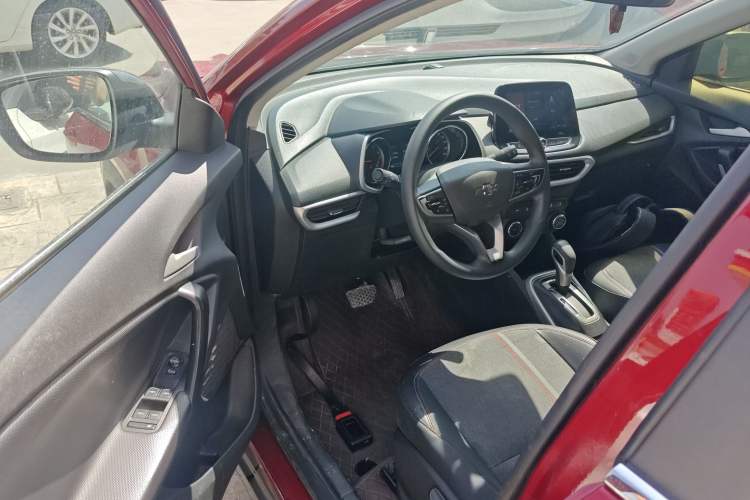 Used Chevrolet Trax 2019 Redline 335T CVT Top-Tier Model China VI Standard