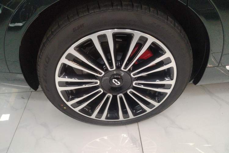 Used Hima AITO M9 2024 Range-Extended Ultra Version 52 kWh 6-Seater Model
