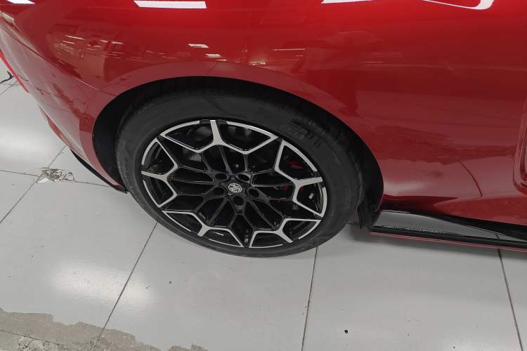 Used MG Cyberster 2024 501km Charming & Heartwarming Edition
