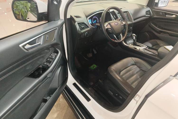 Used Ford Edge 2018 EcoBoost 245 Two-Wheel-Drive Titanium 7-Seater China V Standard