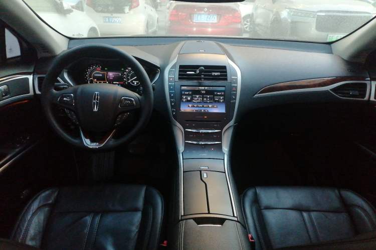 Used Lincoln MKZ 2014 2.0T Luxury Edition
