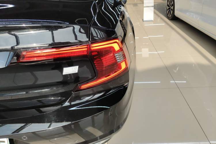 Used Volvo S90 New Energy 2024 Plug-in Hybrid Four-Wheel Drive Long-Range Luxury Smart Edition