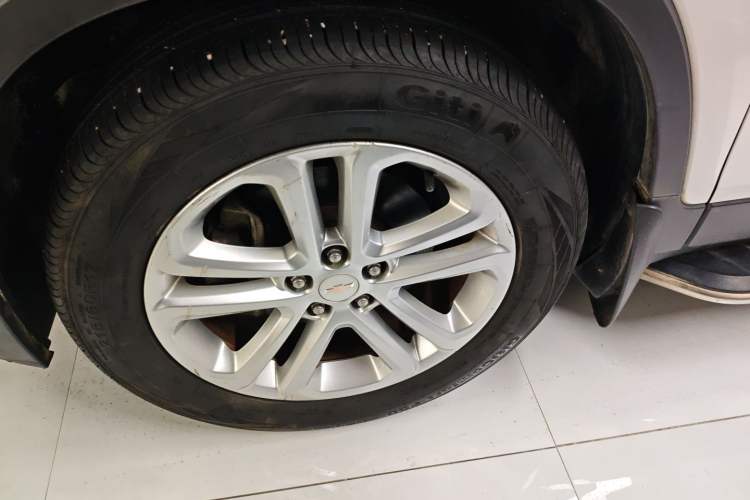 Used Chevrolet Trax 2016 1.4T Automatic Two-Wheel Drive Comfort Version with Sunroof