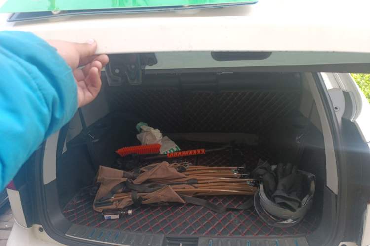 Used BYD S7 2015 2.0T Automatic Flagship Edition Trunk