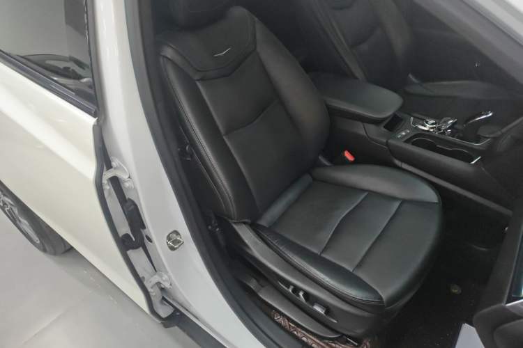 Used Cadillac XT5 2022 2.0T Four-Wheel Drive Luxury Version (Hummingbird Edition)
