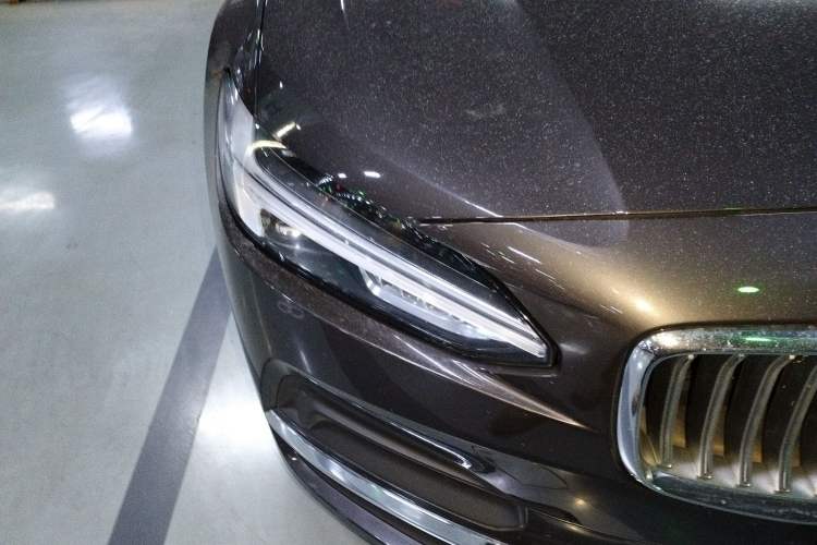 Used Volvo S90 2023 B5 Zhiyuan Luxury Edition
