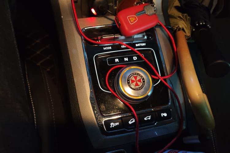 Used Roewe RX5 New Energy 2017 ERX5 EV400 Electric Internet Supreme Edition
