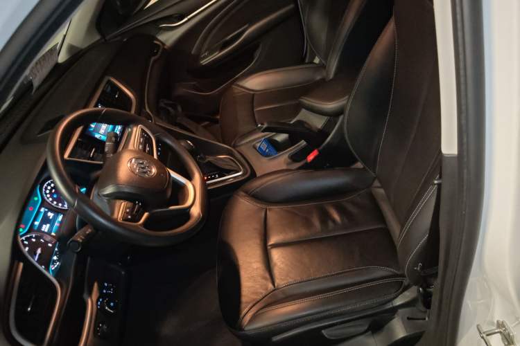 Used Buick GT 2015 18T Dual-Clutch Luxury Model