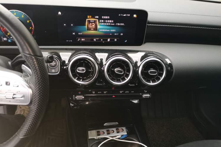 Used Mercedes-Benz A-Class 2019 A 200 L Sport Sedan Audio And AC Panel