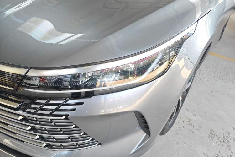 Used BYD Destroyer 05 2024 Honor Edition DM-i 120KM Luxury Model