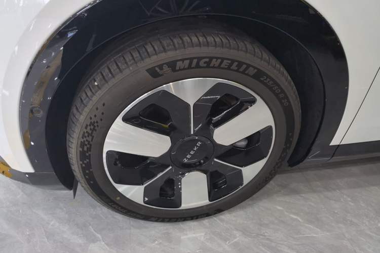 Used Zeekr MIX 2025 Intelligent Driving Version
