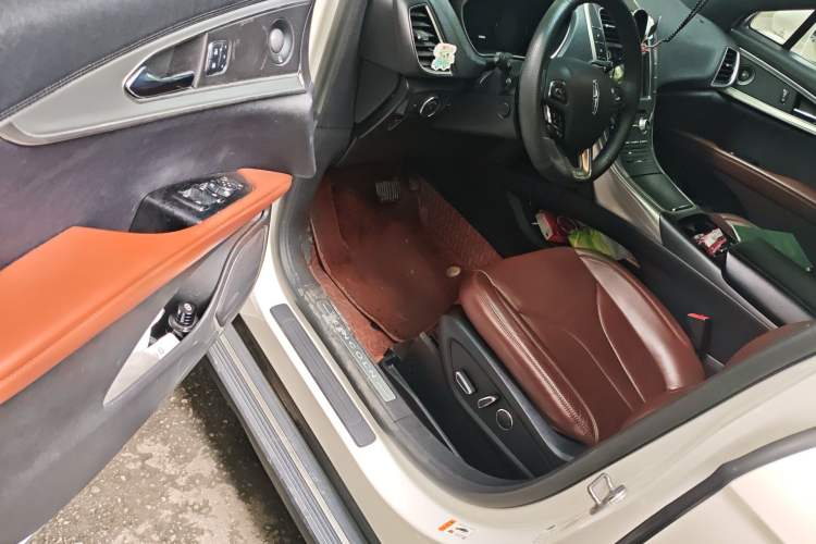 Used Lincoln MKX 2015 2.0T Four-Wheel Drive Luxury Edition
