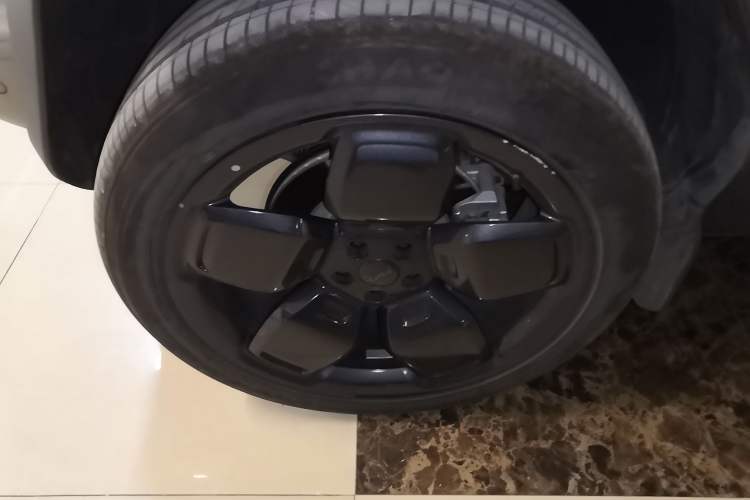 Used iCAR V23 2025 501 Four-Wheel Drive Intelligent Driving Version