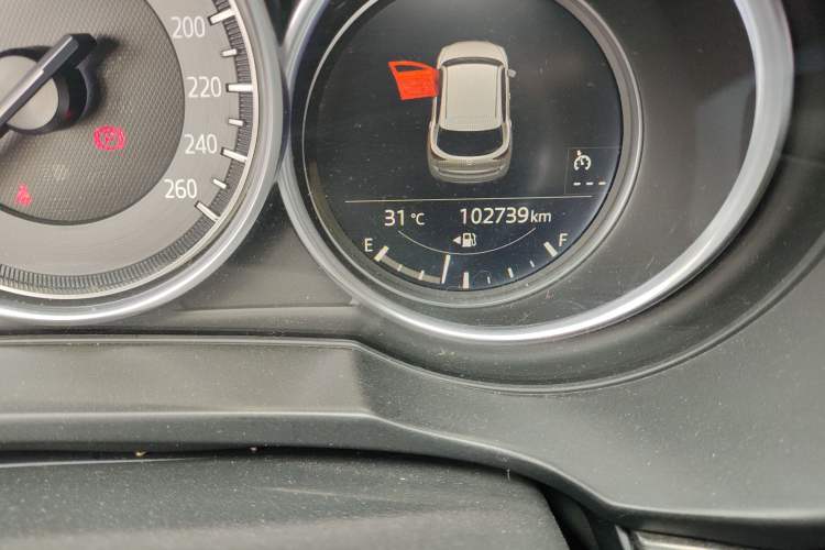 Used Mazda CX-5 2020 Revised Version 2.0L Automatic Two-Wheel Drive ZhiZun Trim Odometer Close Up