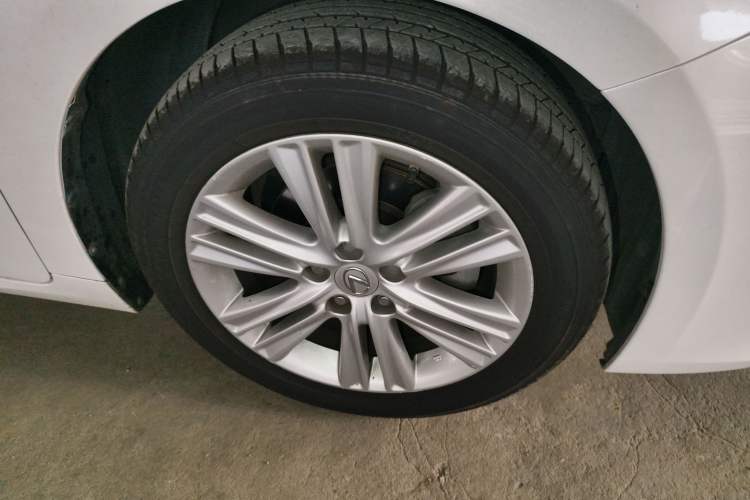 Used Lexus ES 2013 250 Elite Edition
