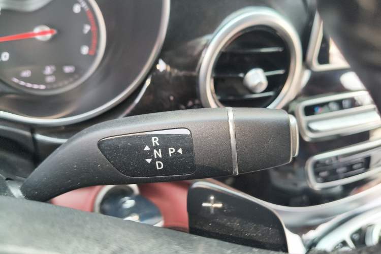 Used Mercedes-Benz V-Class 