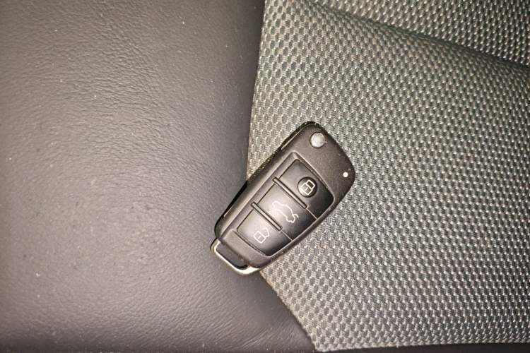 Used Audi Q2L 2021 35 TFSI Fashionable and Elegant Model
