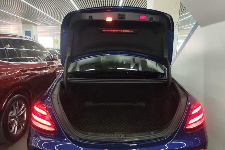 Used Mercedes-Benz E-Class 2017 E 300 L Sport Luxury Edition