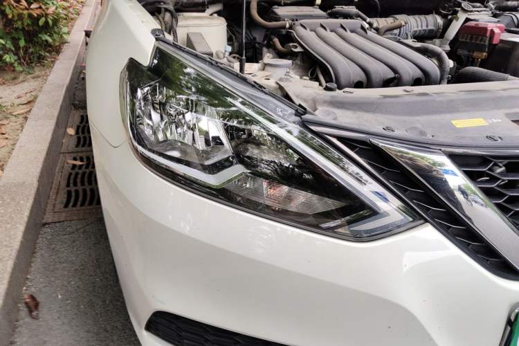 Used Nissan Sylphy 2022 Classic 1.6XE CVT Comfort Edition Right Front Headlight